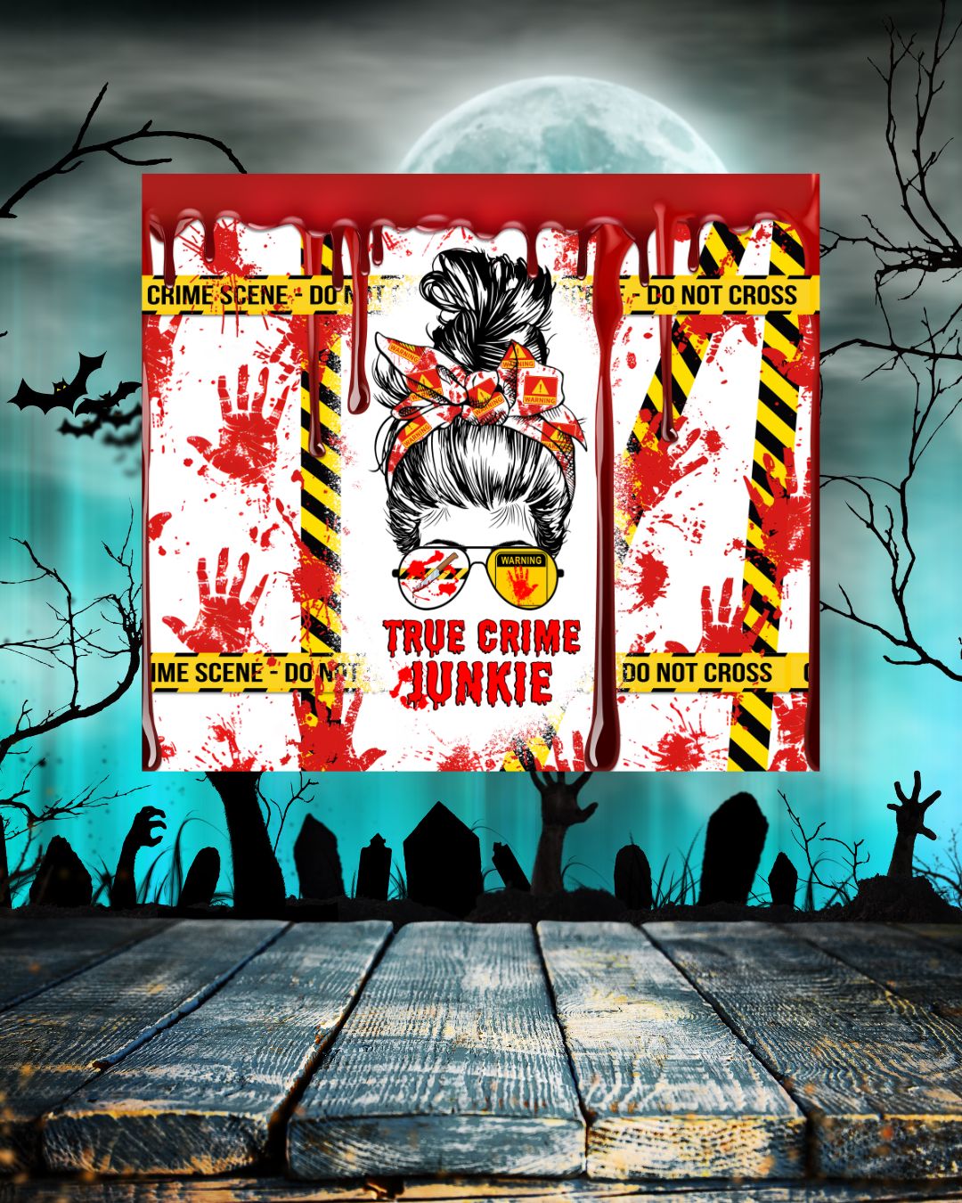 Halloween Tumbler „True Crime Junkie“ – Perfekt für Fans spannender Kriminalgeschichten