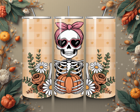 Halloween Tumbler mit Frauen-Skelett und Kürbis-Motiv – Gruselig stylisch und funktional