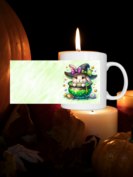 Kawaii Tasse Hase im Zaubertopf mit Hut | Magische Keramiktasse 330 ml | Süßes Geschenk für Kinder, Tier- & Herbstfans