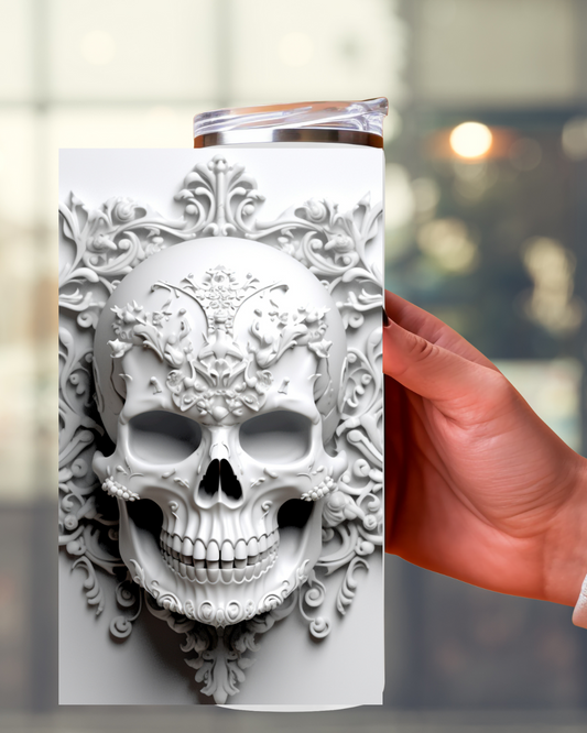 Halloween Tumbler mit weißem Totenkopf-Design – Funktionalität trifft gruselige Ästhetik